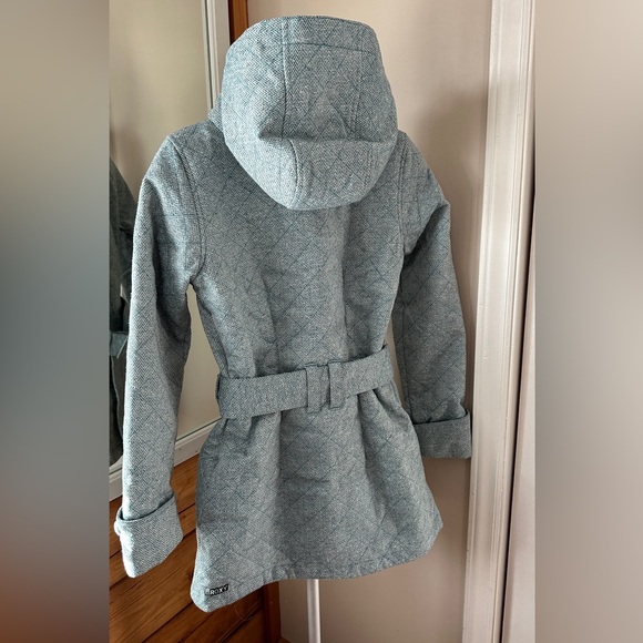 Beautifully Textured Roxy Winter Coat - Picture 5 of 14